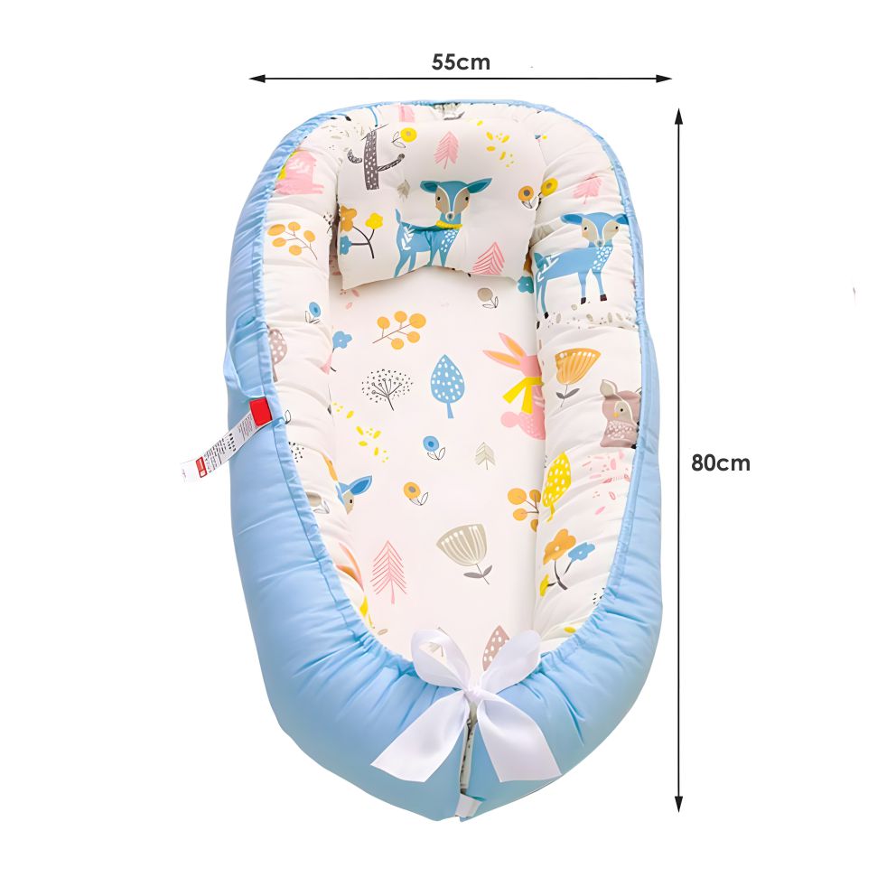 Cosulet Bebelusi pentru Dormit tip Baby Nest, cu Doua Fete, 0-24 Luni, 90x55cm, Husa Bumbac, Confort & Siguranta, Alb/Blue sky